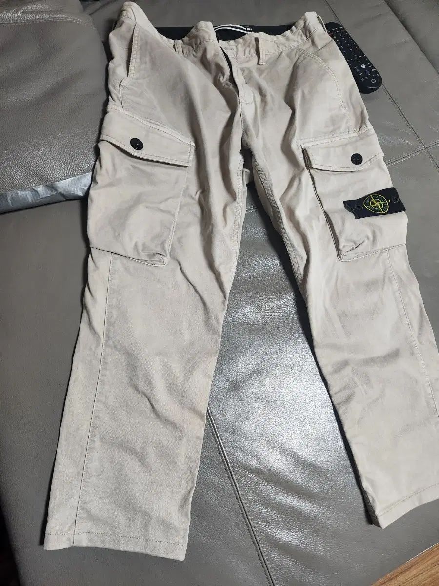 STONE ISLAND ストーンアイランド カーゴパンツ