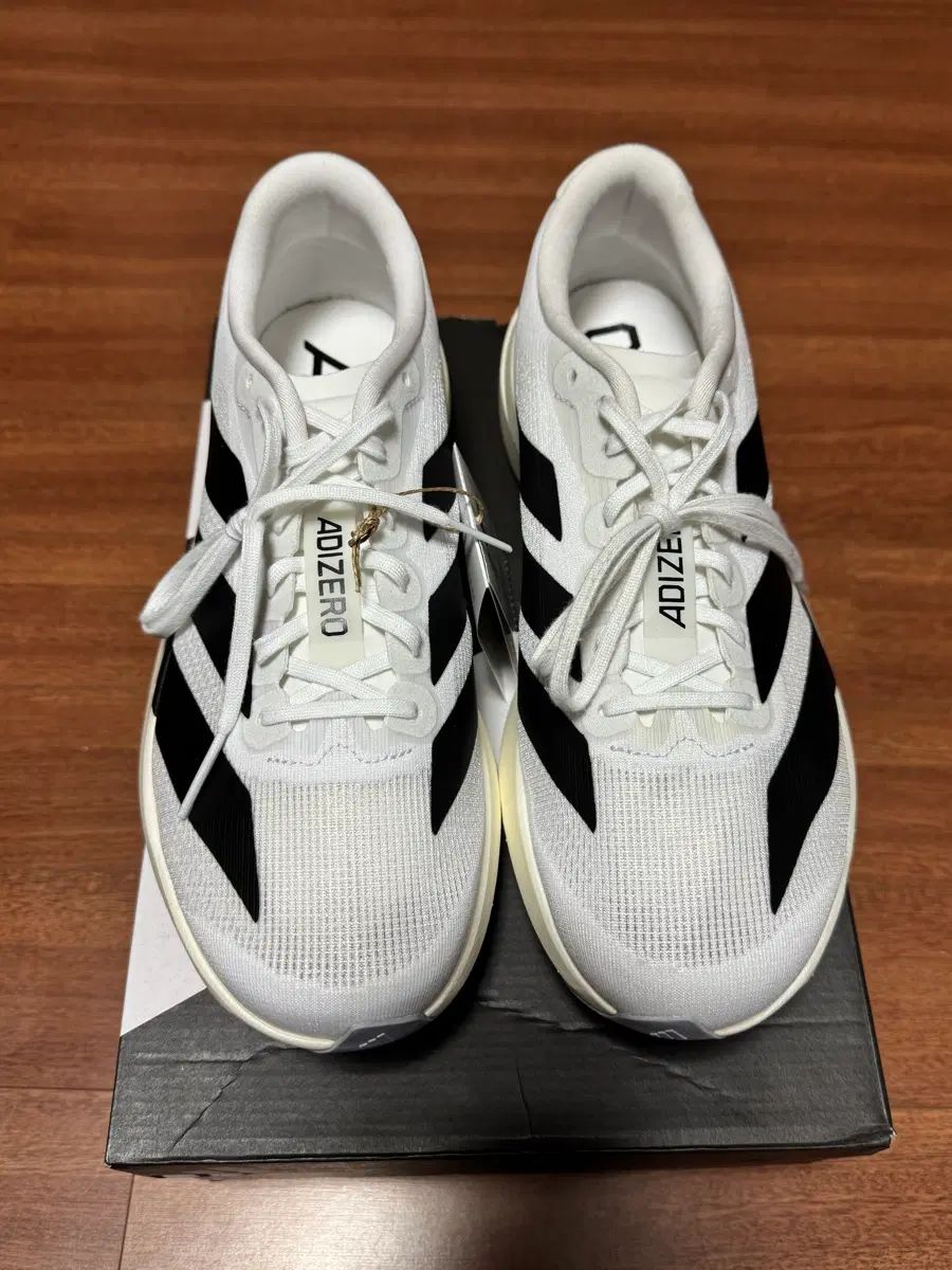 エボ エボSL 白 265 新品 出品 21,480円