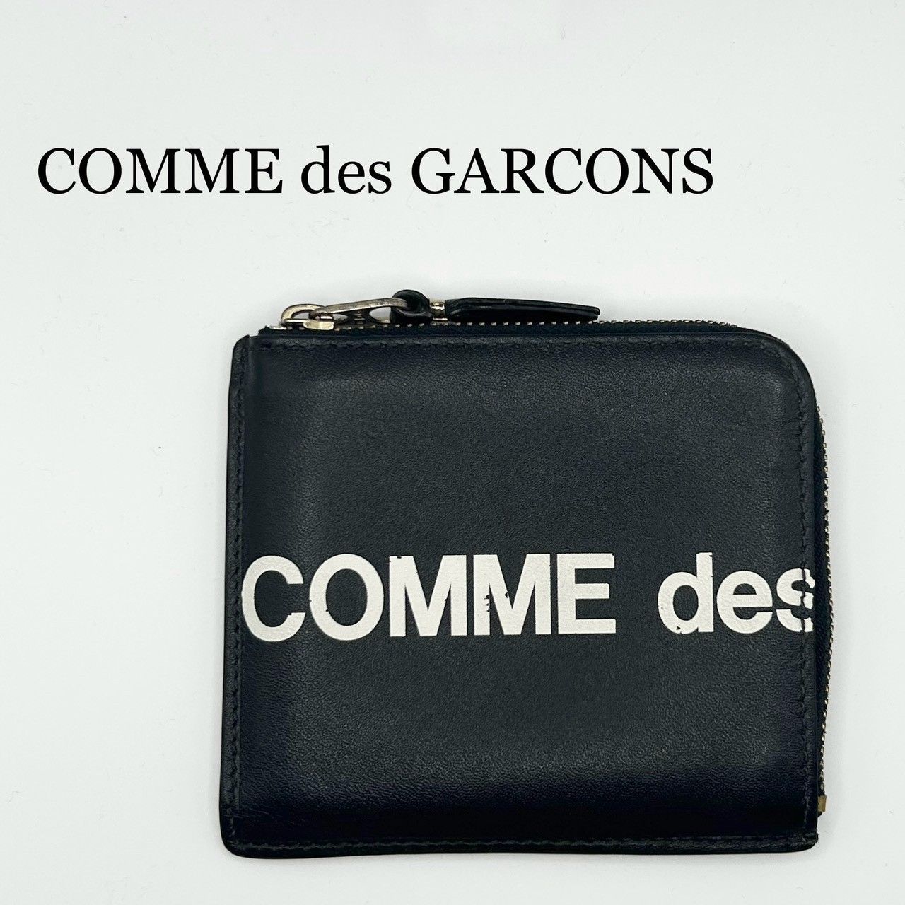 『COMME des GARCONS』コムデギャルソン ウォレット コインケース 財布 ヒュージロゴ 10,656円