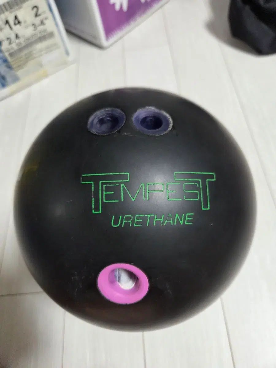 TEMPEST（テンペスト） ゴーウレタン ボーリング 14p (中古ボール)