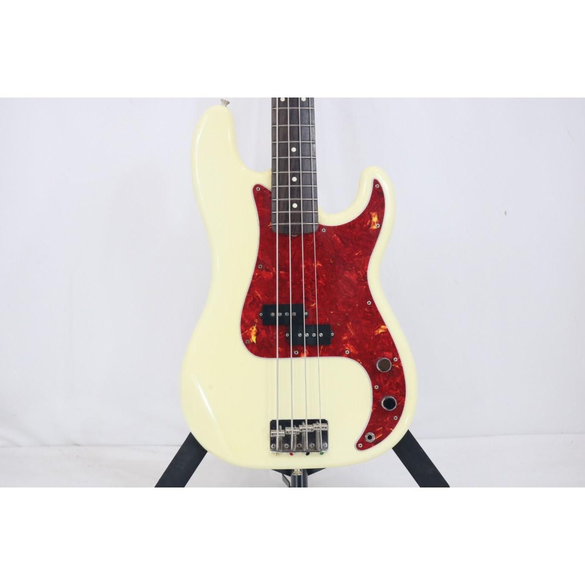 FENDER JAPAN PB62-53