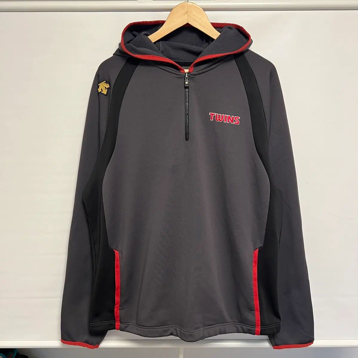 正規品/110 DESCENTE LGツインズ トレーナー フード ハーフジップ LG 5,946円