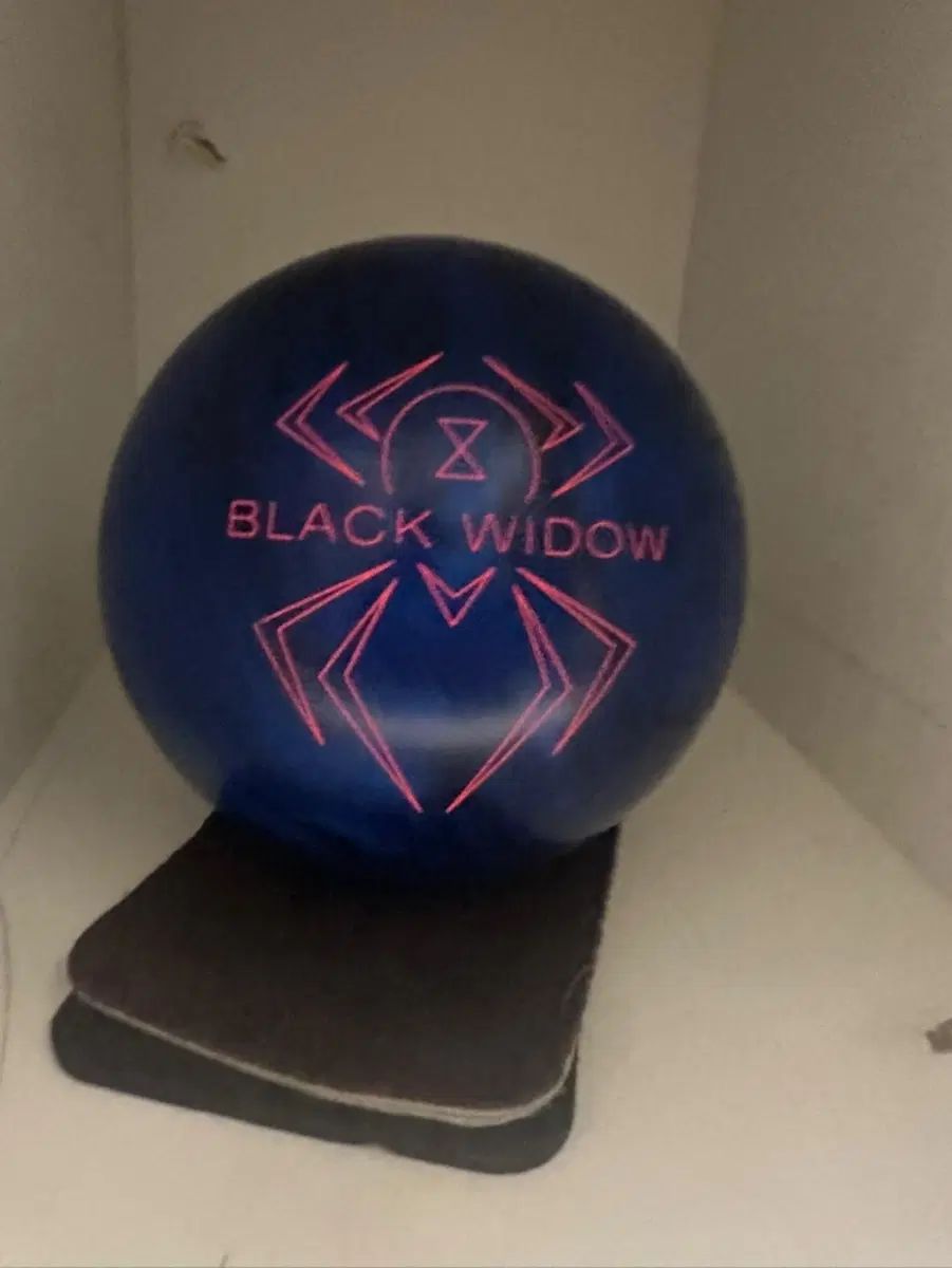 black widow（ブラックウィドウ） マニア