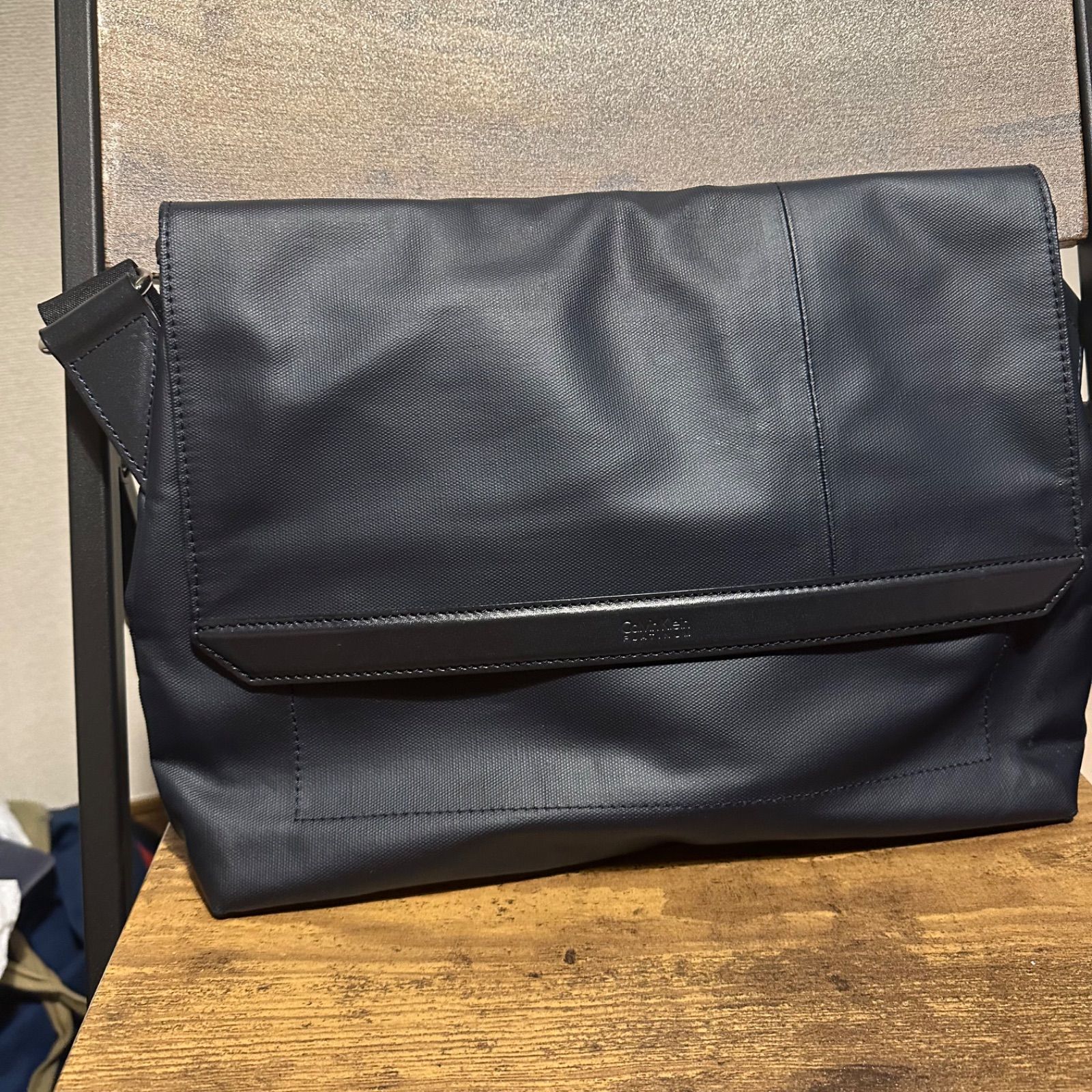 美品　Calvin Klein PLATINUM ショルダーバッグ