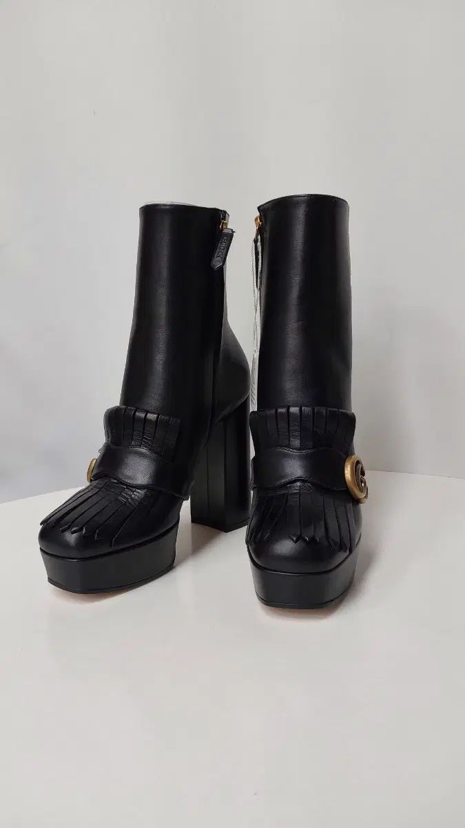 新品) 正規品 グッチ ダブルG ブーツ