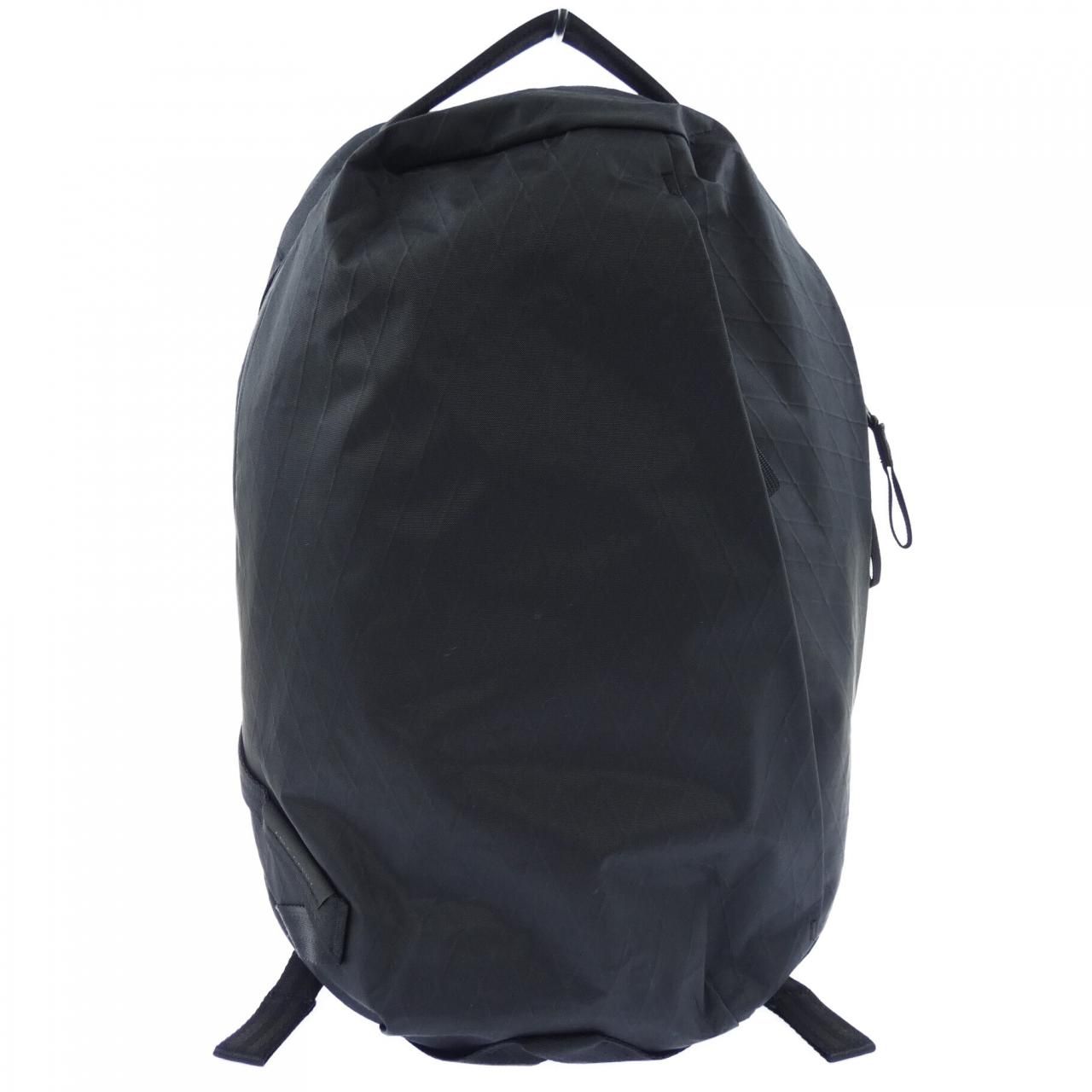 ABLE CARRY BACKPACK 15,244円