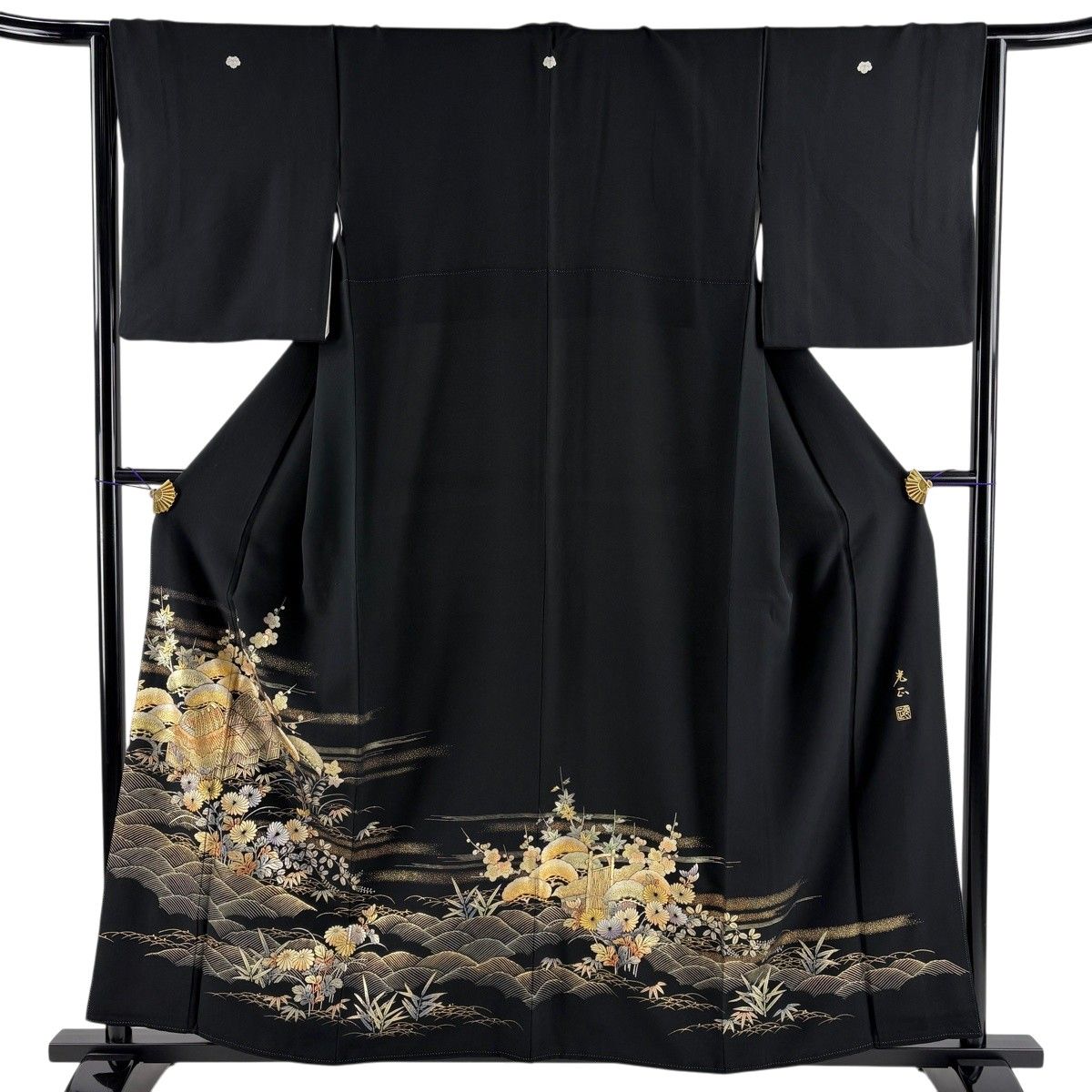 黒留袖 身丈158cm 裄丈64cm M 袷 和田光正 落款 家屋 松竹梅 金彩 黒 正絹 名品 【中古】