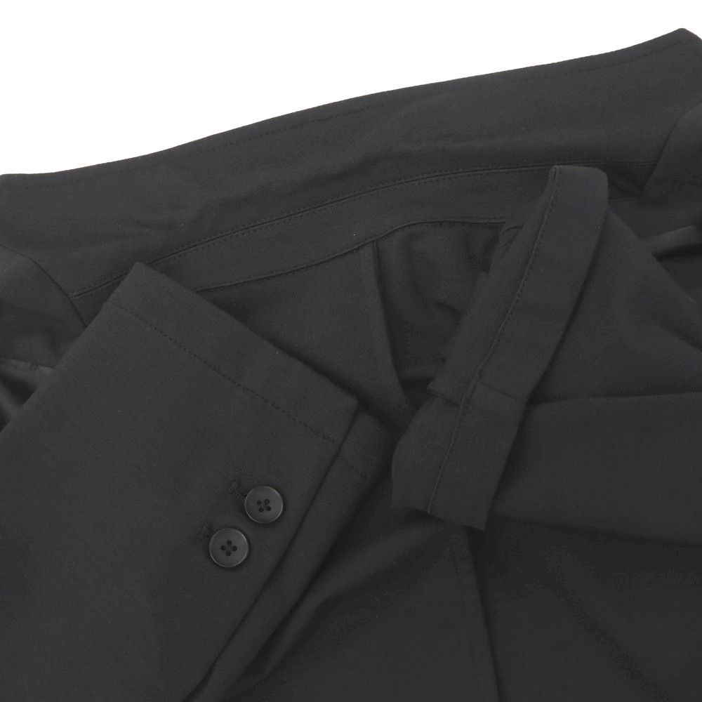 https://assets.mercari-shops-static.com/-/large/plain/2JVa8yMbvNjN93CzsujzZH.jpg@jpg