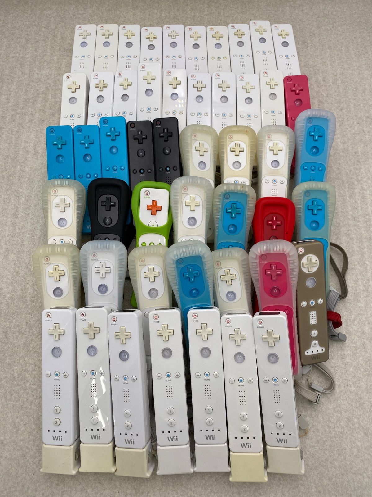 Wii　リモコン　コントローラー　まとめ売り　50点　ジャンク