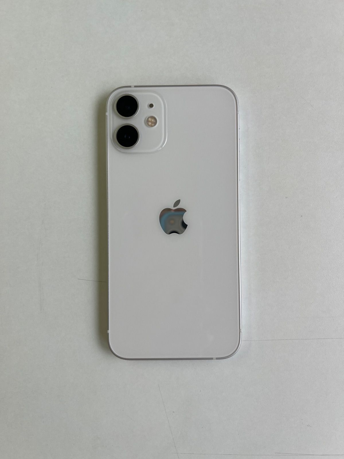 美品 iPhone 12 mini 64GB ホワイト バッテリー100% MGA63J/A - 4219