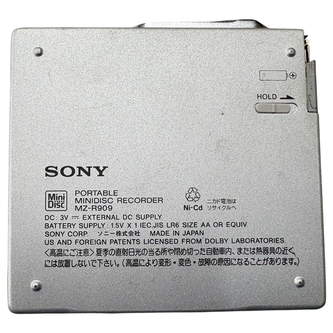 SONY ソニー MZ-R909 シルバー MDレコーダー MDLP対応 （MD録音再生兼用機/ポータブルMDプレーヤー/ポータブルミニディスクレコーダー）