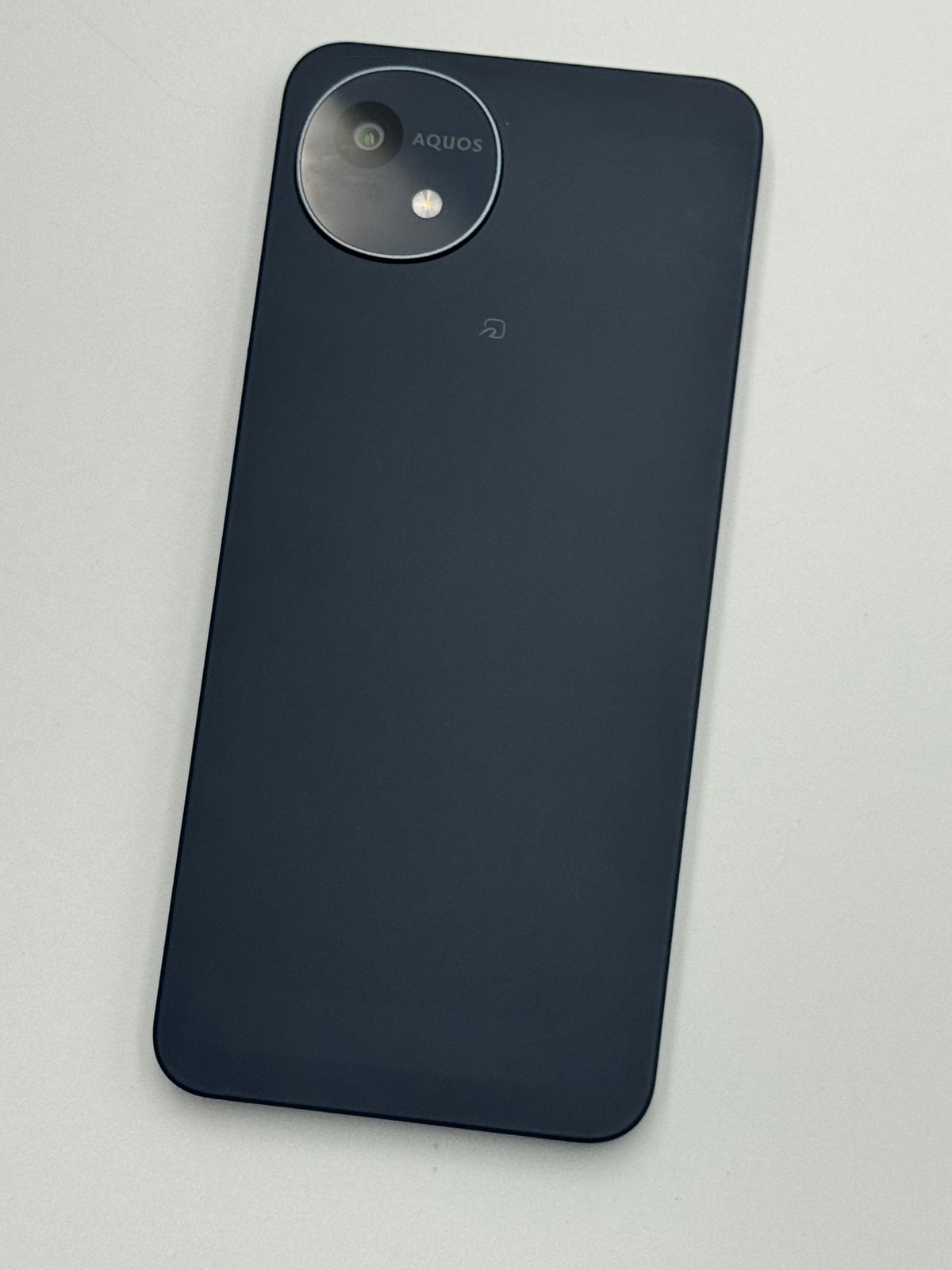 【中古B】AQUOS wish4 A403SH ブラック SIMフリー 白ロム