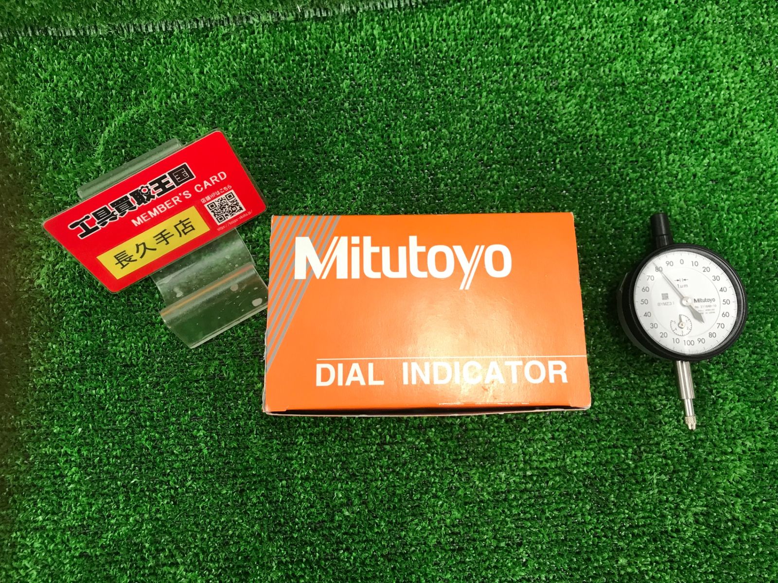 【中古品】【0918】ミツトヨ(Mitutoyo) 標準形ダイヤルゲージ 目量0.001mm 2118AB-10　ITCJ4O659H2I