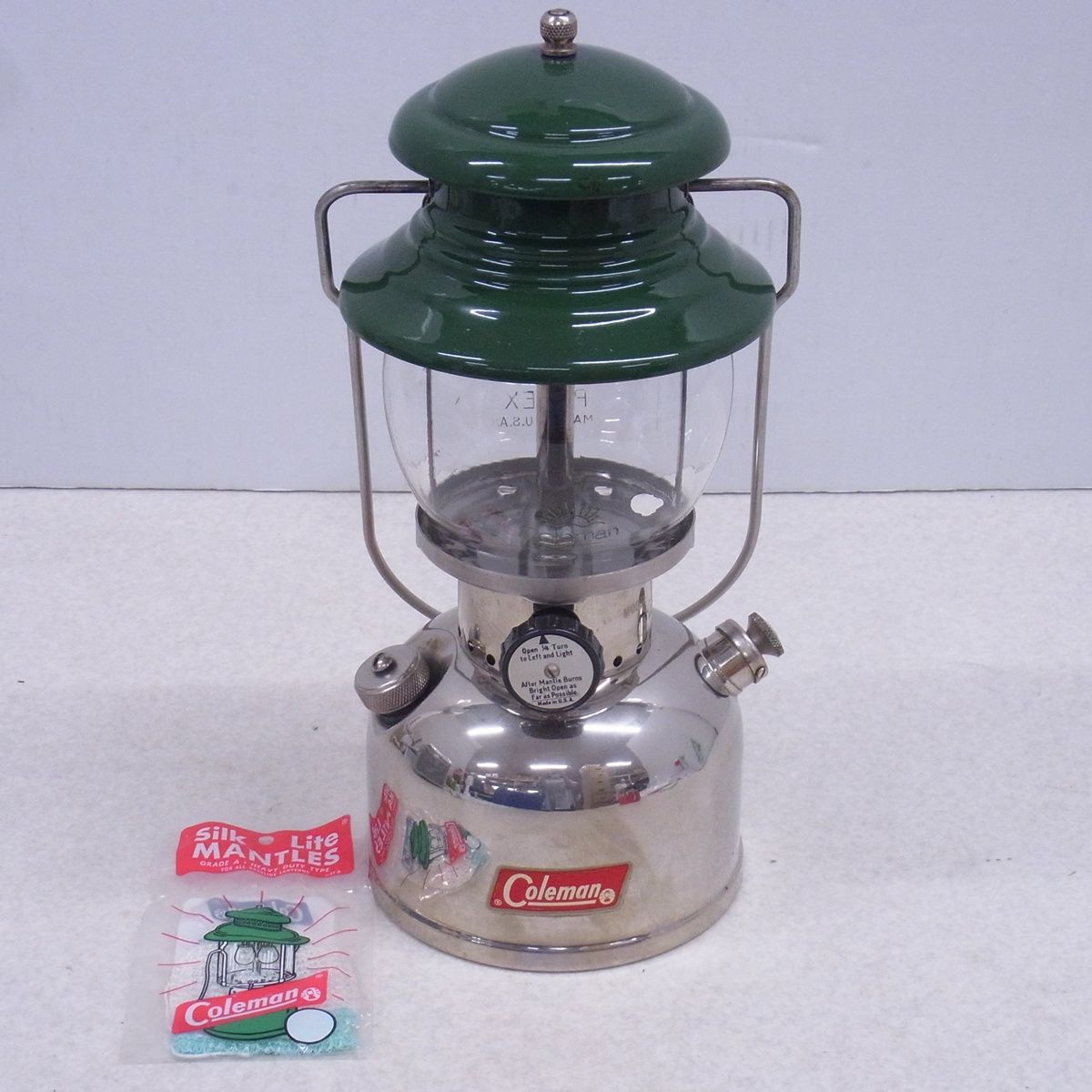 コールマン 202 プロフェッショナル ランタン 1962年10月製 現状品
