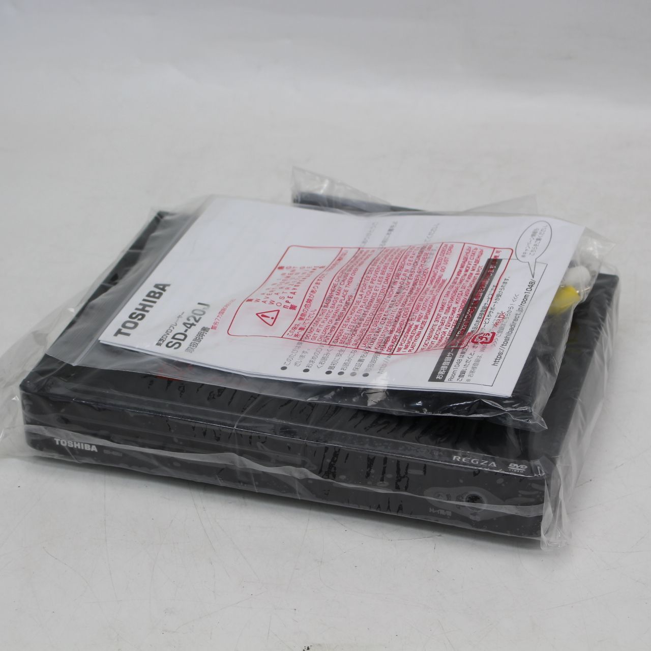 653)【未使用】東芝 REGZA DVDプレーヤーSD−420J 2022年製