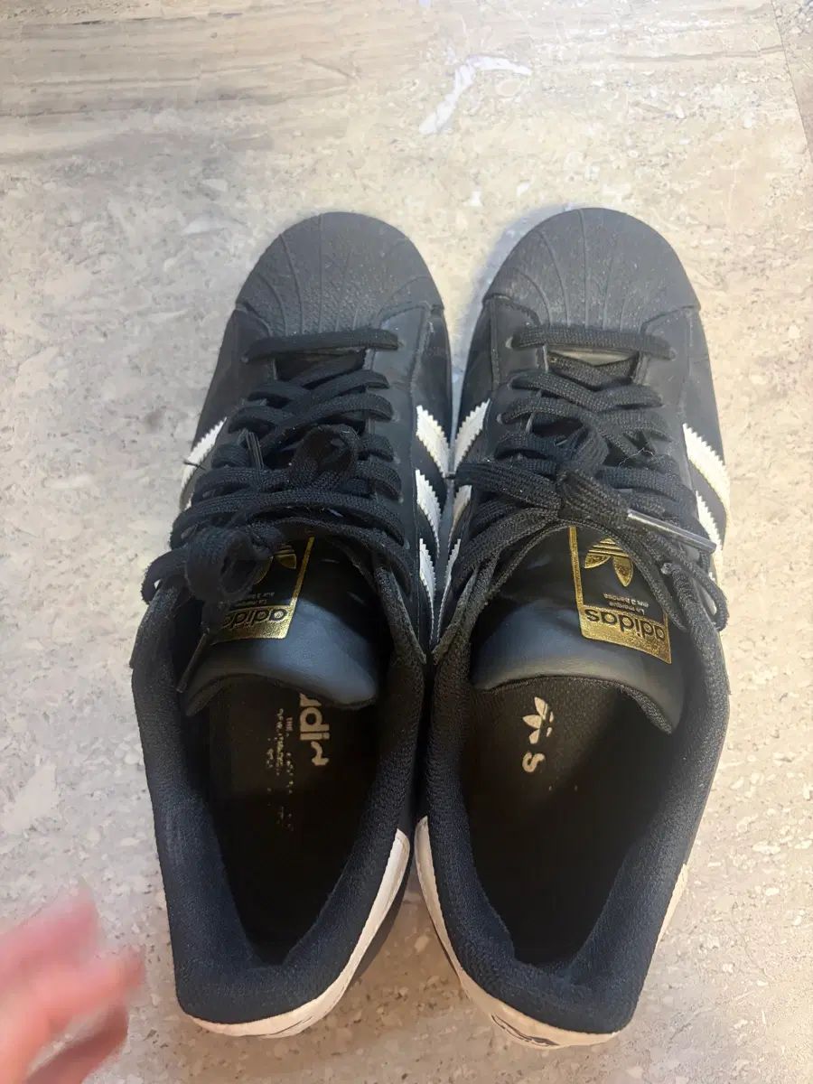 アディダス SUPERSTAR 270
