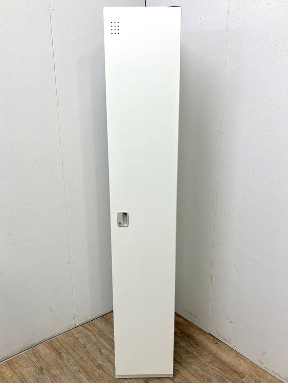 １人用ロッカー スチールロッカー 更衣室 オフィス シリンダー錠 ホワイト ハンガー ネクタイ カギ2本 幅300 奥行505 高さ1750 中古品