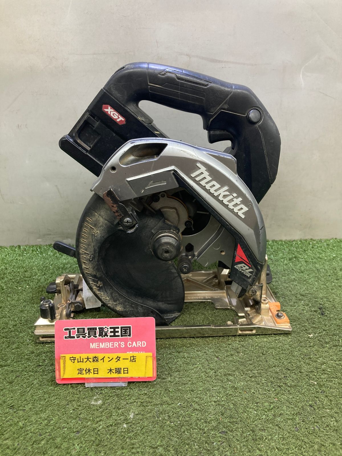 【ジャンク品】【0921】★makita 充電式丸ノコ HS001GZ 本体のみ　IT74L0QXX6NK
