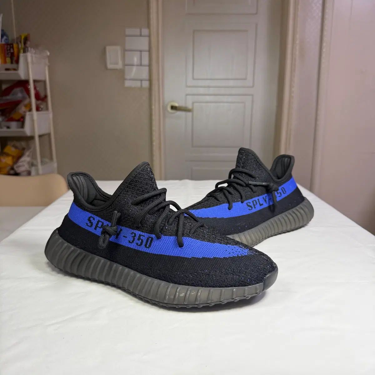 270サイズ adidas アディダス イージー ブースター 350 V2 ダズリング ブルー スニーカー