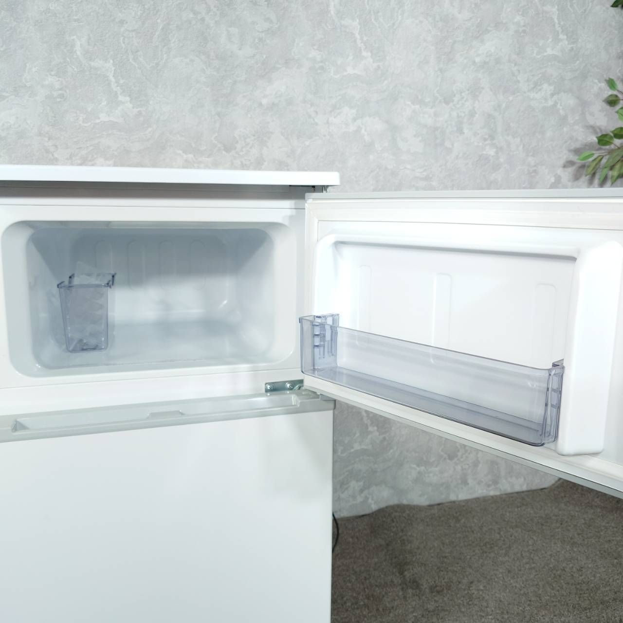 2022年製】 Abitelax アビテラックス 冷凍冷蔵庫 AR-960ED 90L - メルカリ