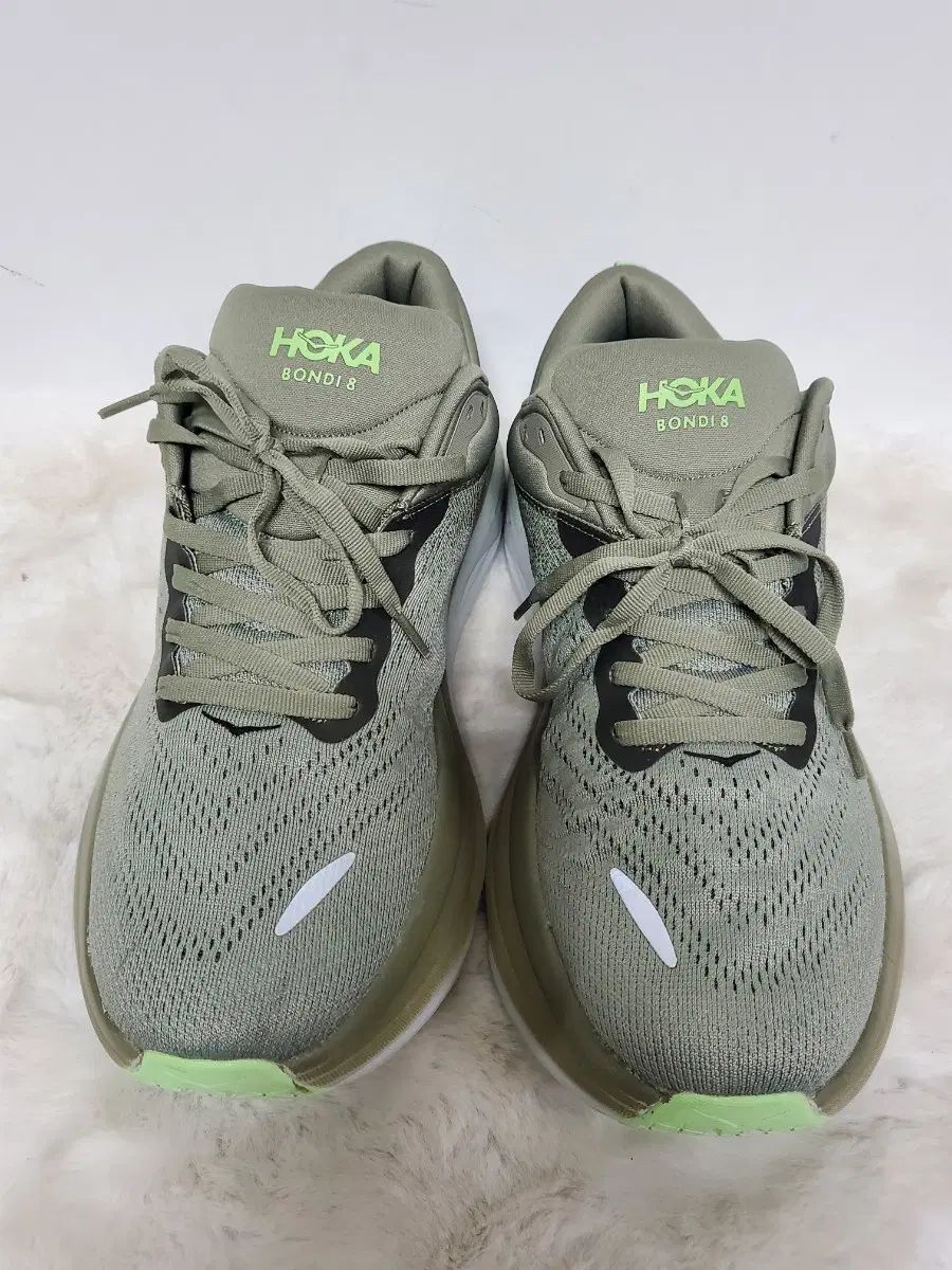 HOKA ONE ONE ホカオネオネ ボンダイ 8 グレー スニーカー 正規品 28.5cm