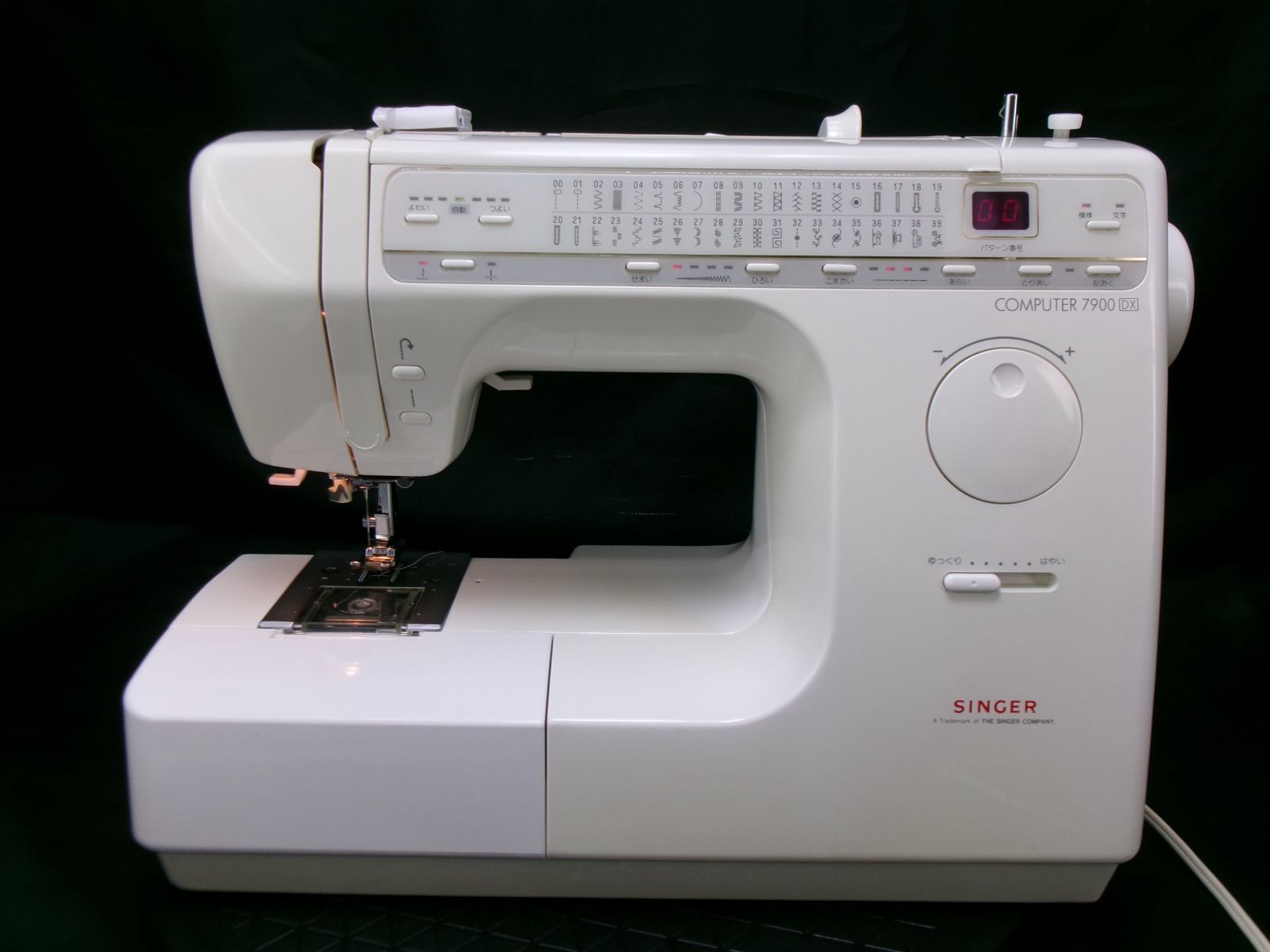 ★★★自動糸調子・文字縫い★シンガーコンピュータミシン 7900DX　★美品★