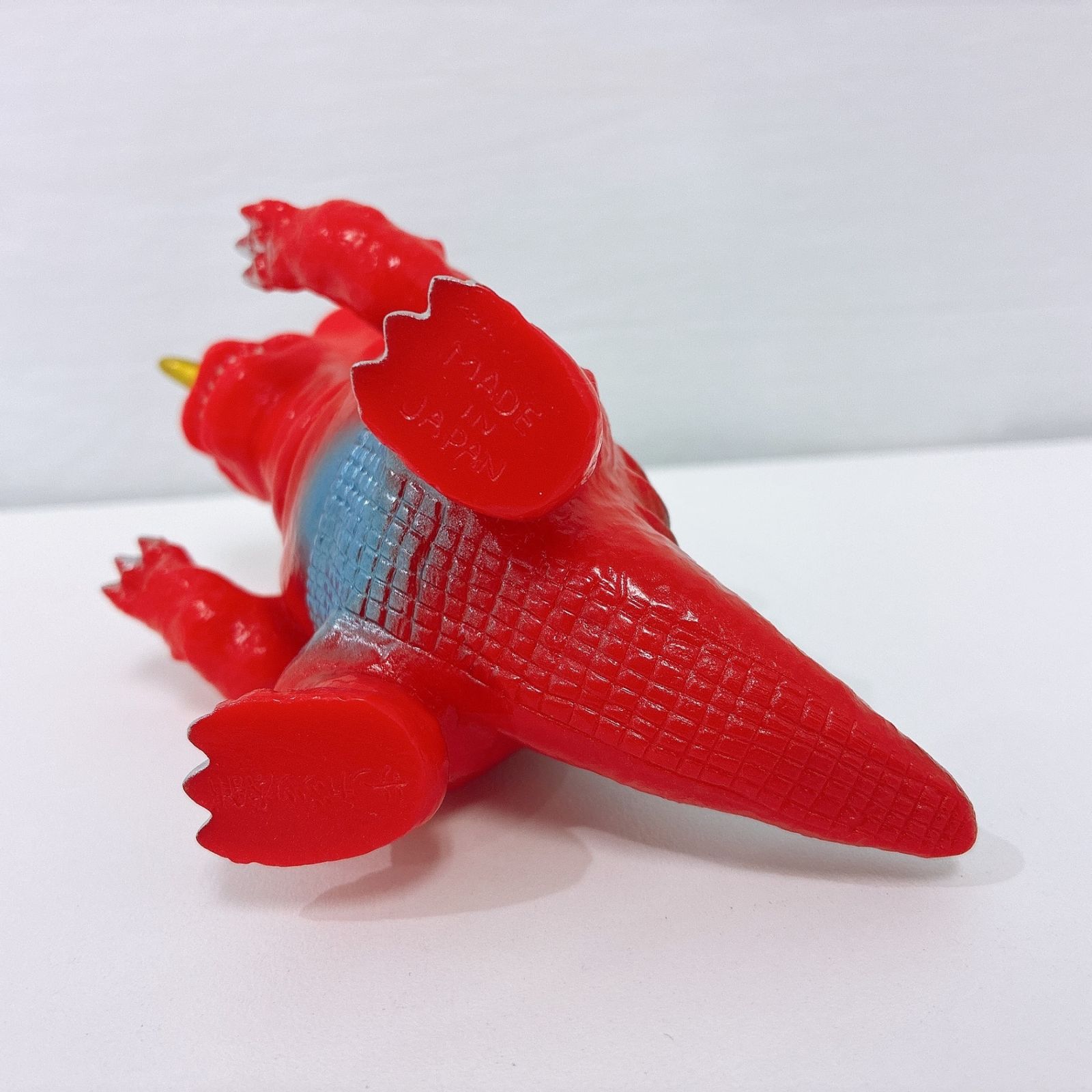 サンガッツ本舗 東宝怪獣総進撃 WF2023冬 限定 バラゴン 赤成型 ソフビ