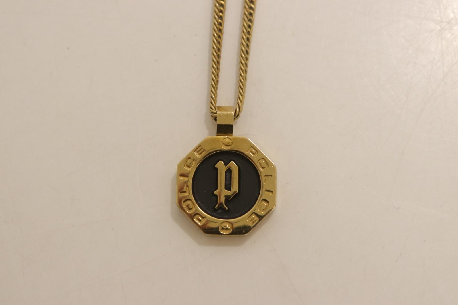 【中古】 POLICE メンズネックレス -- REINGA ネックレス POLICE -- 黒 ブラック 金 ゴールド