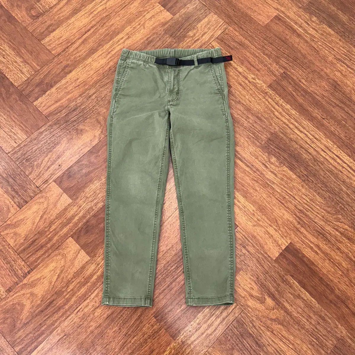 レディース M グラミチ テーパード カーキ クロップド パンツ