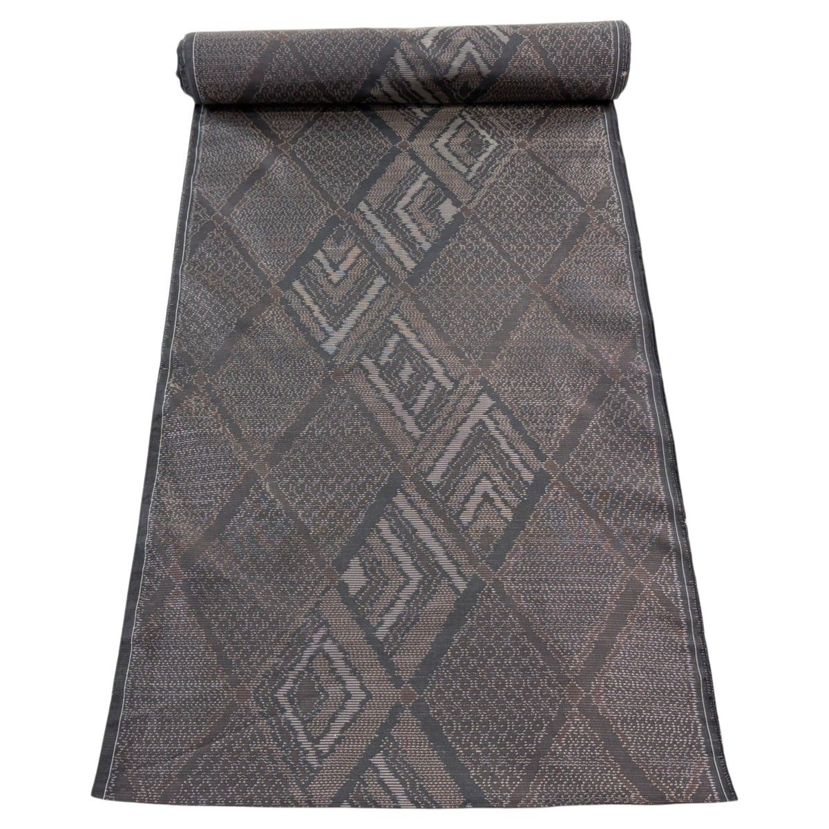反物 秀品 紬 菱 幾何学 焦茶色 正絹 【中古】