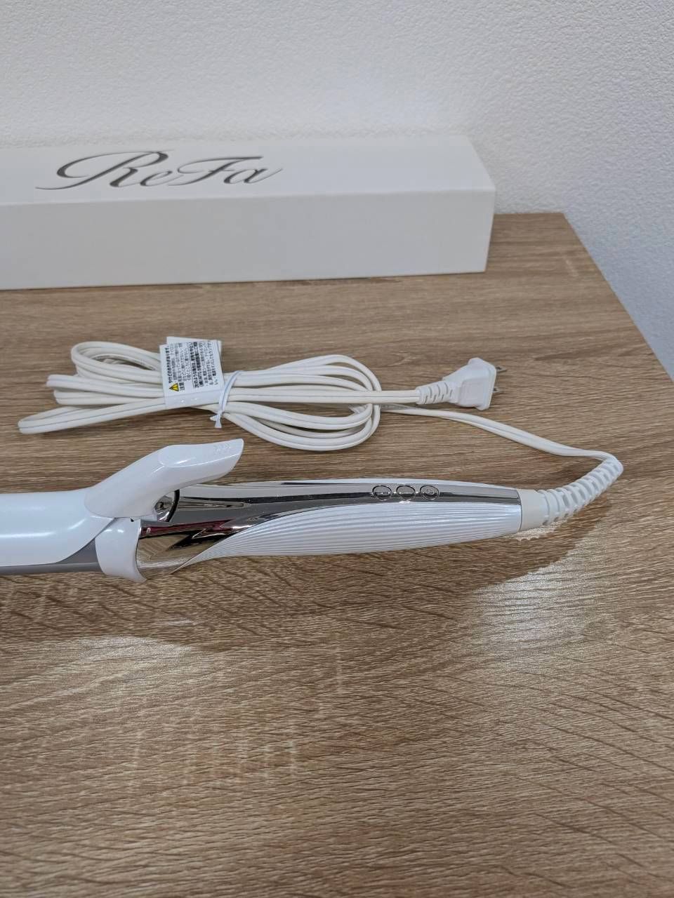 【美品】リファ ReFa ビューテック カールアイロン32 BEAUTECH CURL IRON RE-AF00A ホワイト 箱付き