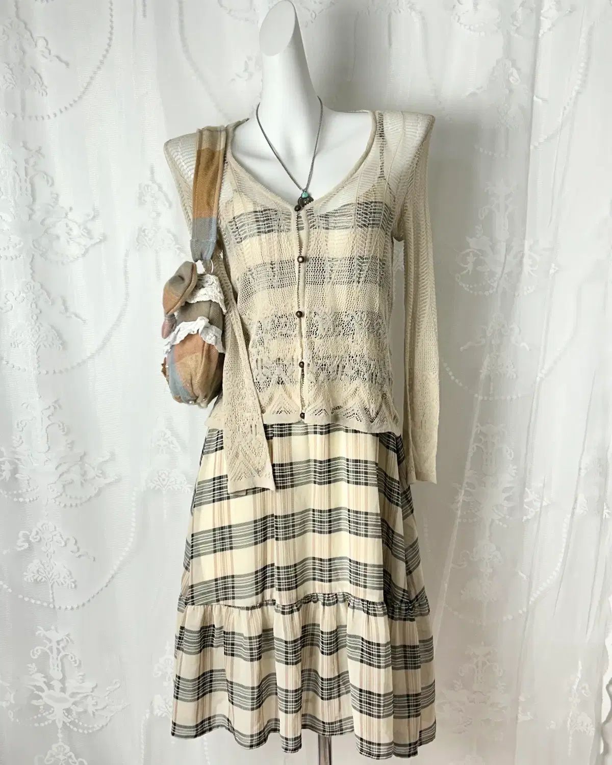 ラテウールCHECK 本少女 コーディネートセット 8,650円