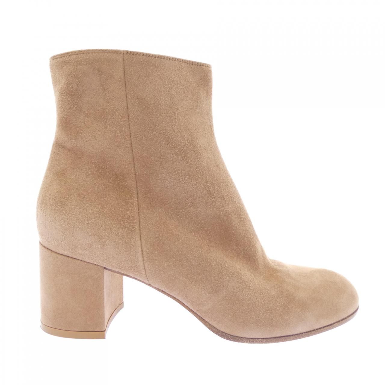 ジャンヴィトロッシ GIANVITO ROSSI ブーツ