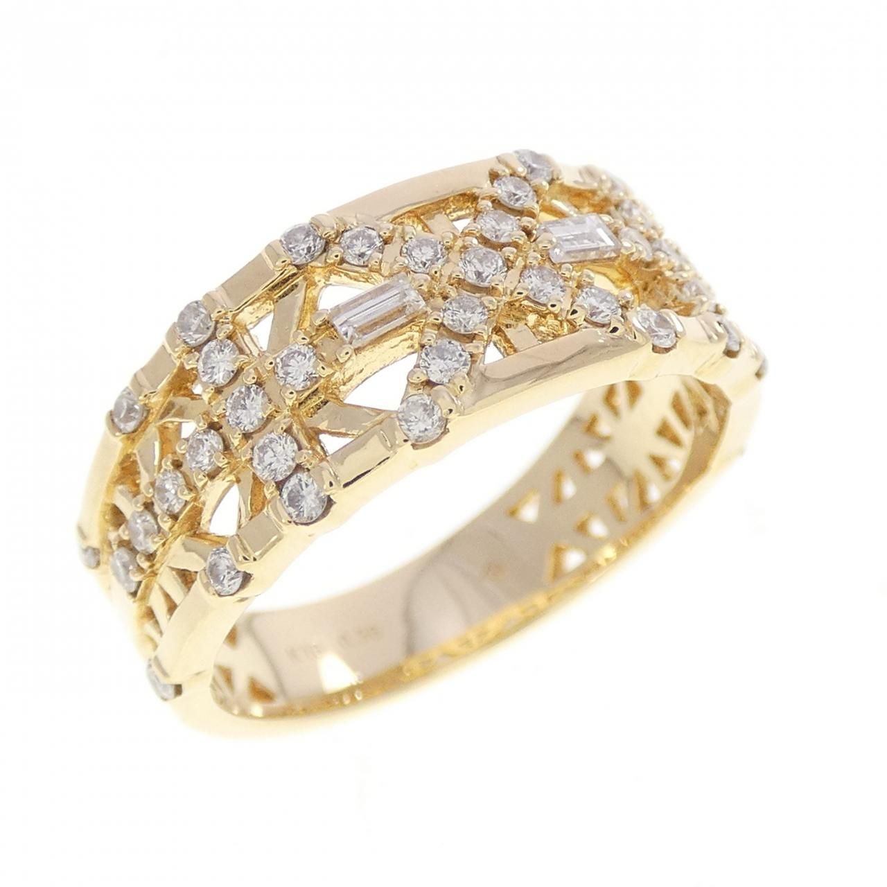 ベルシオラ ダイヤモンド リング 0.36CT