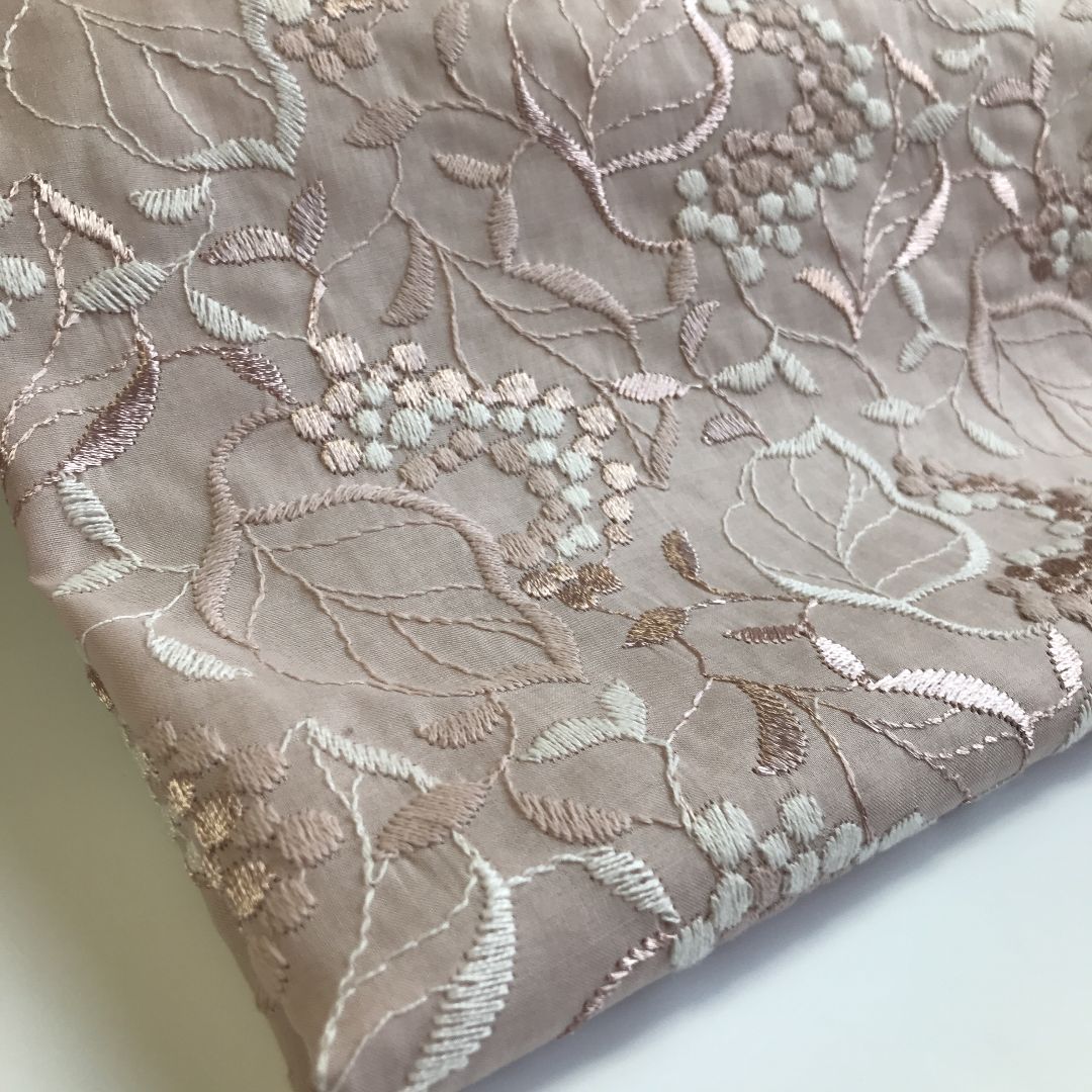 Rinrin様専用　刺繍生地×1点 8,831円