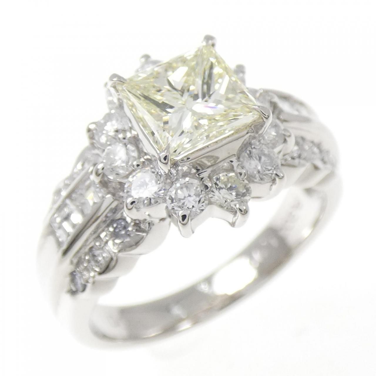 PT900 1.006CT VLY VS1 Fancy Cut Diamond Ring