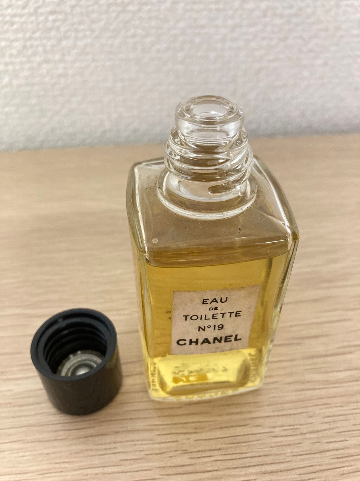 ￥ CHANEL シャネル N°19 オードトワレ 香水【残量8割程】【美容品】【4】
