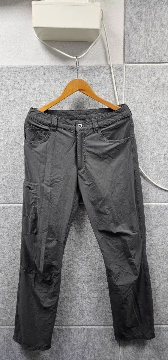 パタゴニア 퀀더리 パンツ 出品 7,648円