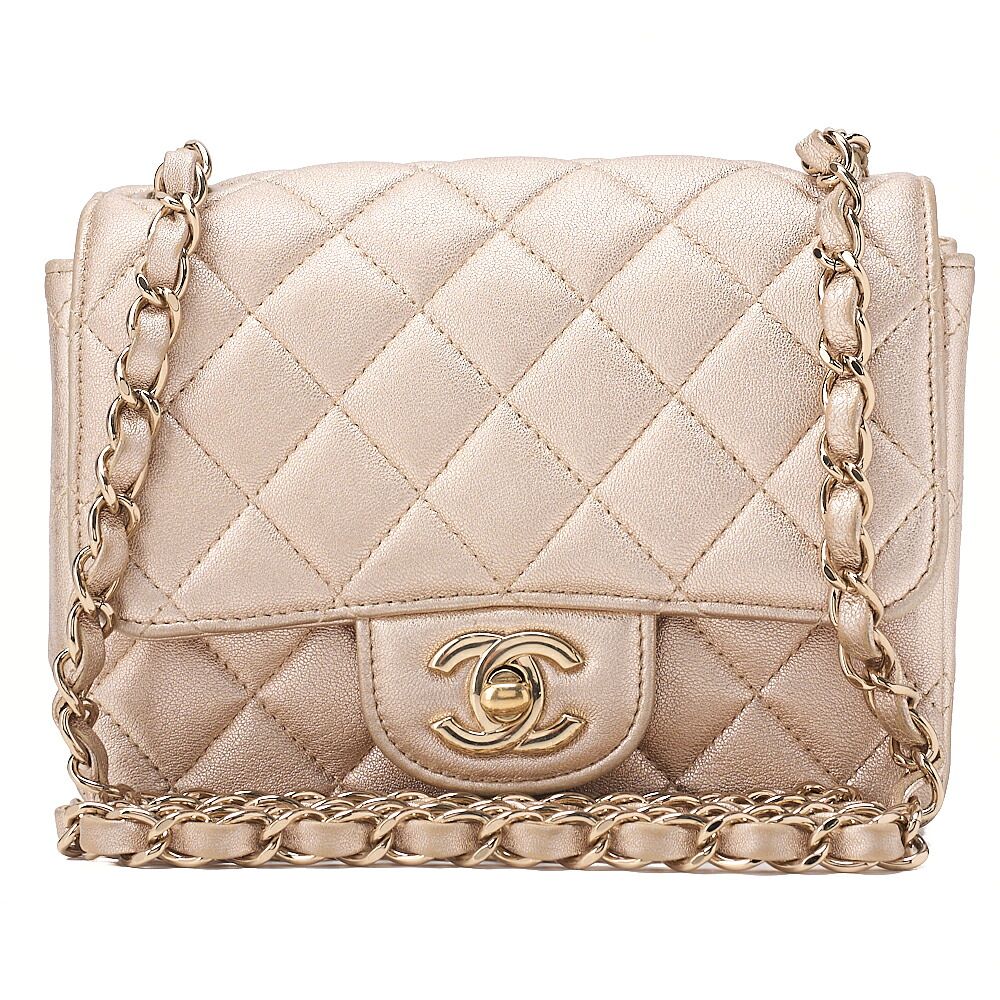CHANEL シャネル ラムスキン ミニマトラッセ17 ターンロック チェーンショルダー ゴールド（ゴールド金具）レディース【中古】【送料無料】 301,500円