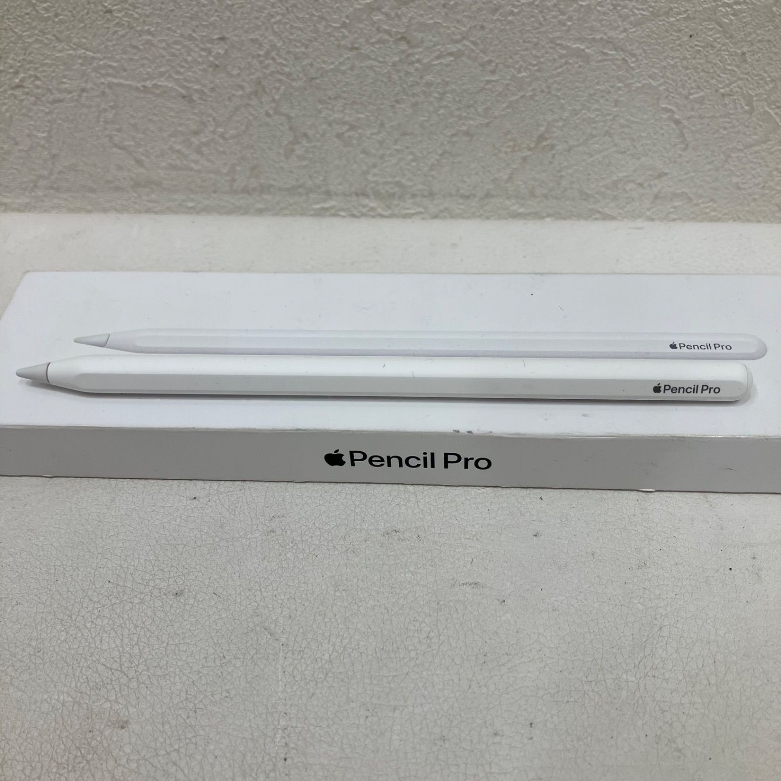 D10304　Apple　Pencil　Pro　MX2D3ZA/A アップル　ペンシルプロ　箱付き