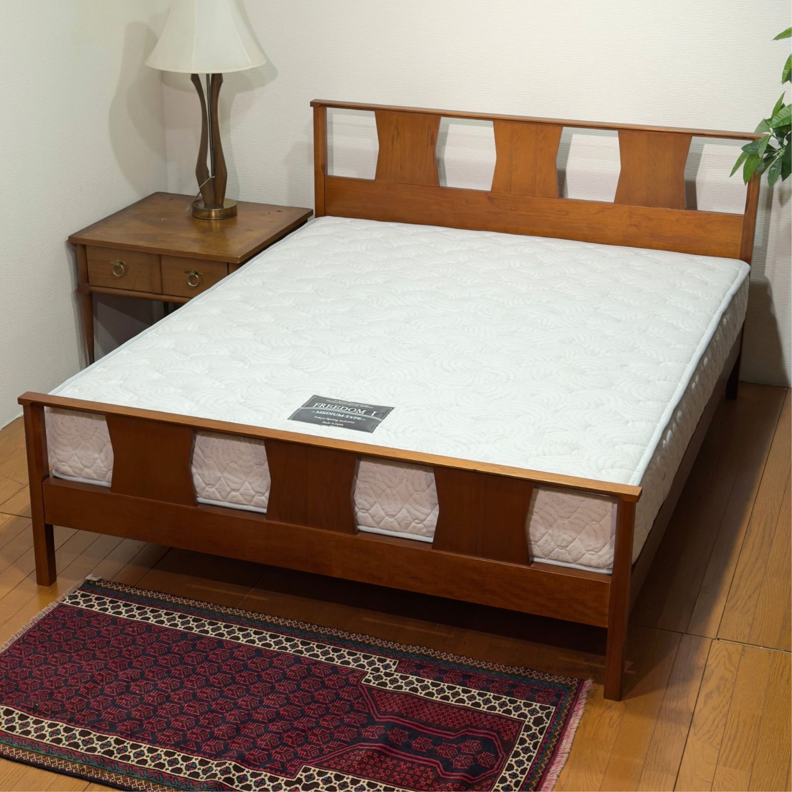 USED】ACME Furniture BROOKS BED Queen × Tokyo Spring Mattress