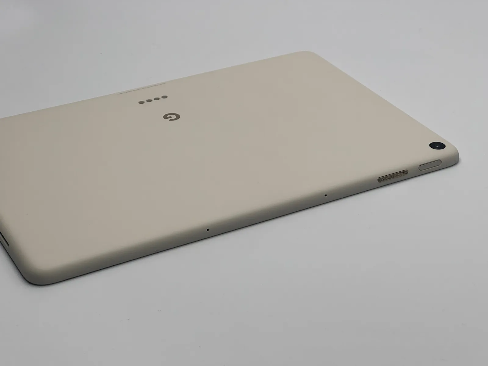 箱付き中古B】Google Pixel Tablet Porcelain Wi-Fi 中古・整備済製品