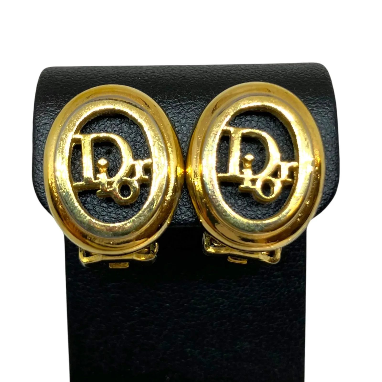 【VINTAGE】Christian Dior (クリスチャン・ディオール)　オーバルロゴイヤリング 楕円型　ゴールド　結婚式／パーティー　キングラム[68]