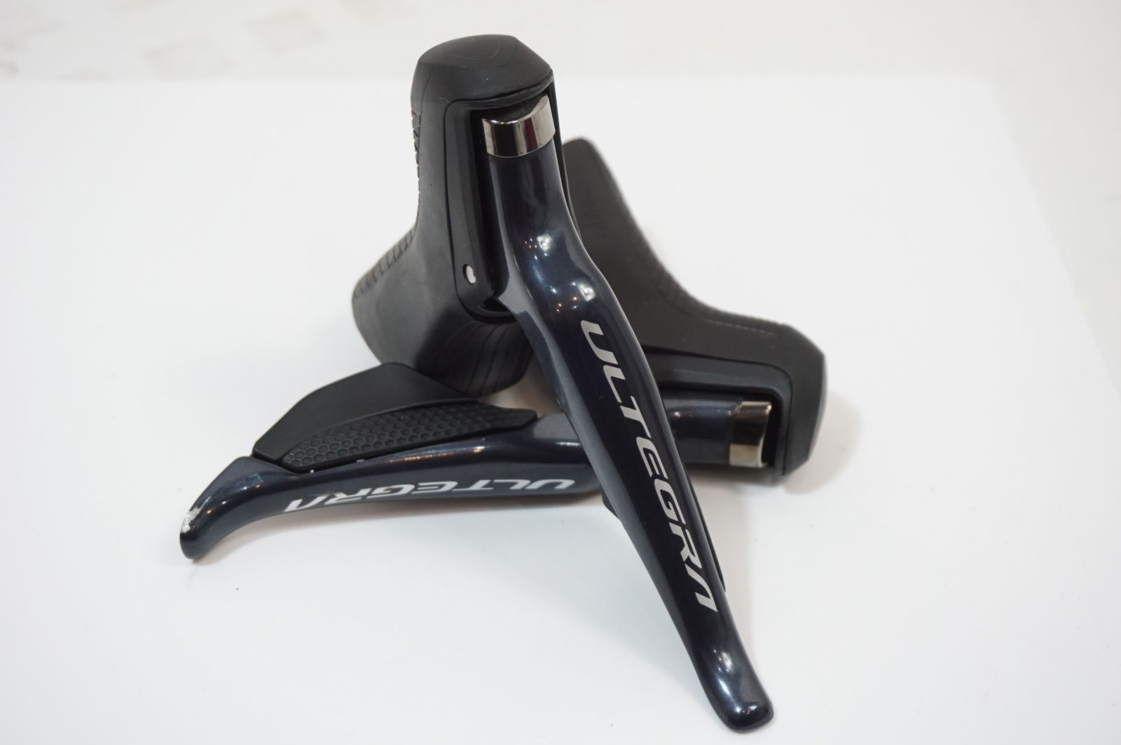 SHIMANO 「シマノ」 ULTEGRA Di2 ST-R8050 デュアルコントロールレバー / バイチャリ世田谷店