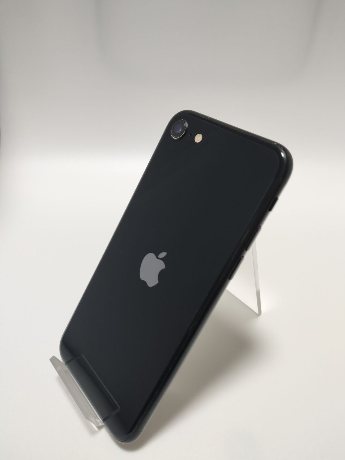 iPhoneSE3 128GB SIMフリー バッテリー100％ 整備保証付き 本体 中古 ミッドナイト 目立った傷や汚れなし
