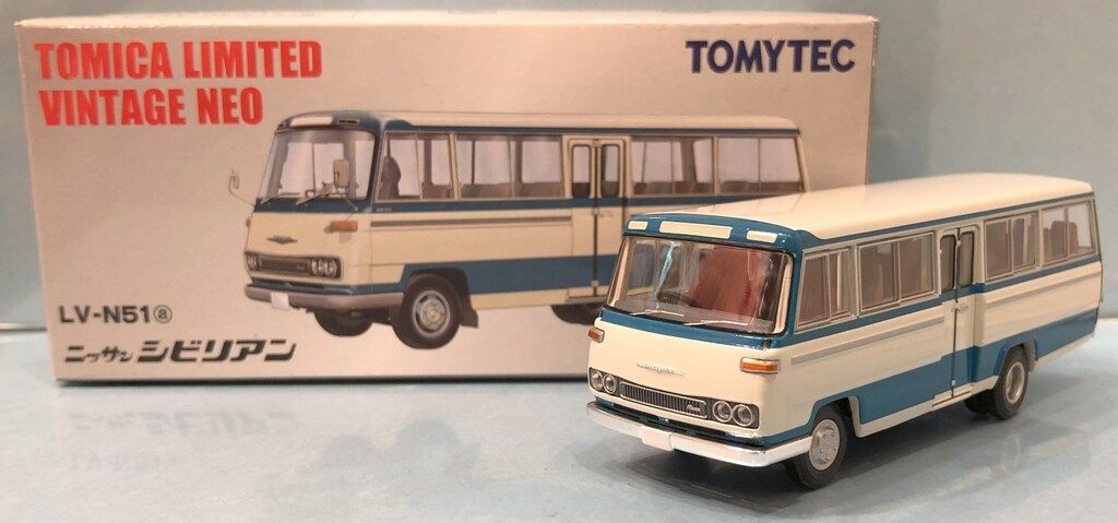 TOMYTEC TOMICA LIMITED VINTAGE NEO ニッサン シビリアン 青 LVN51a 12,276円