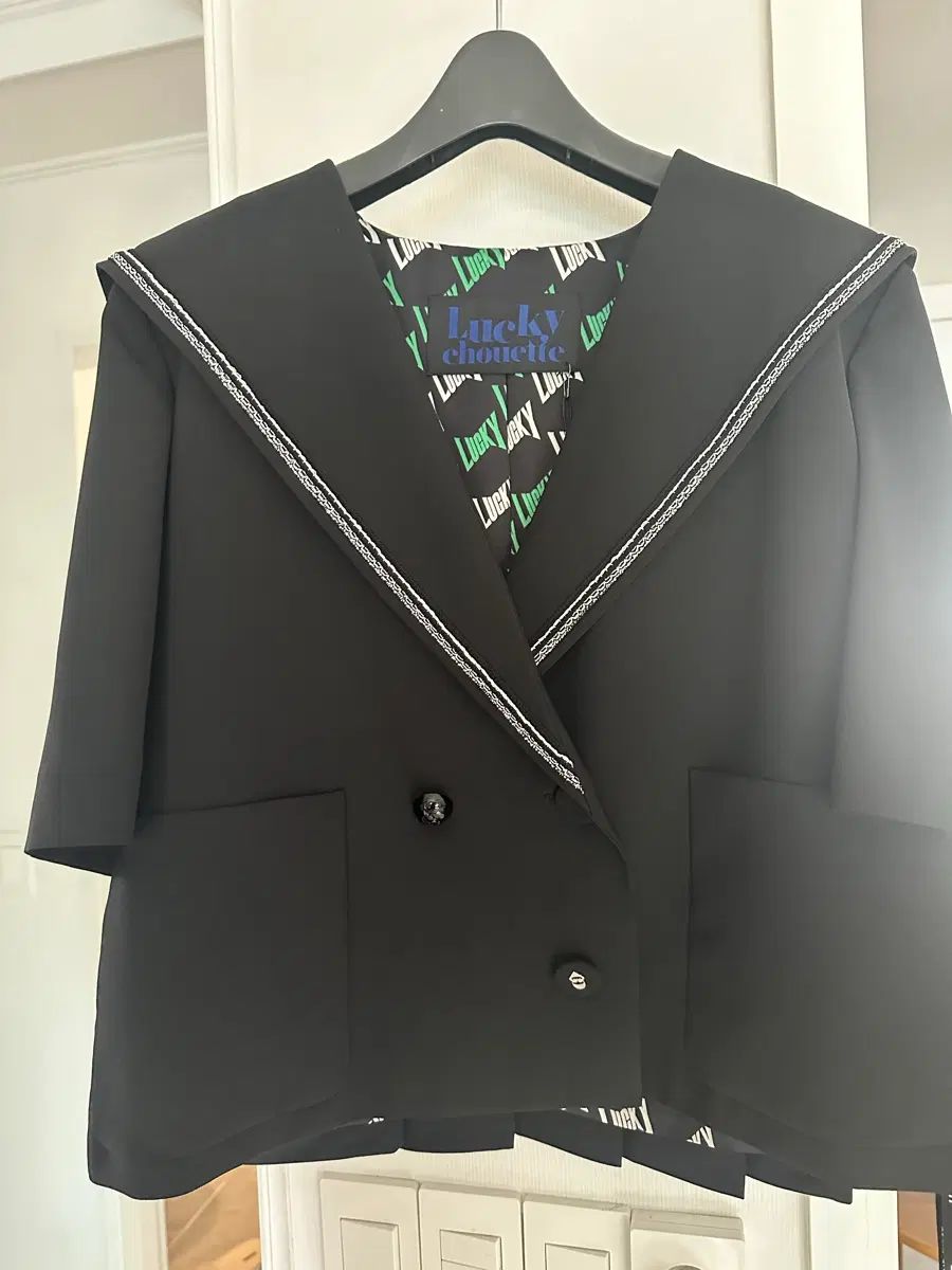 ラッキーシュエトゥ (新品) 27,229円
