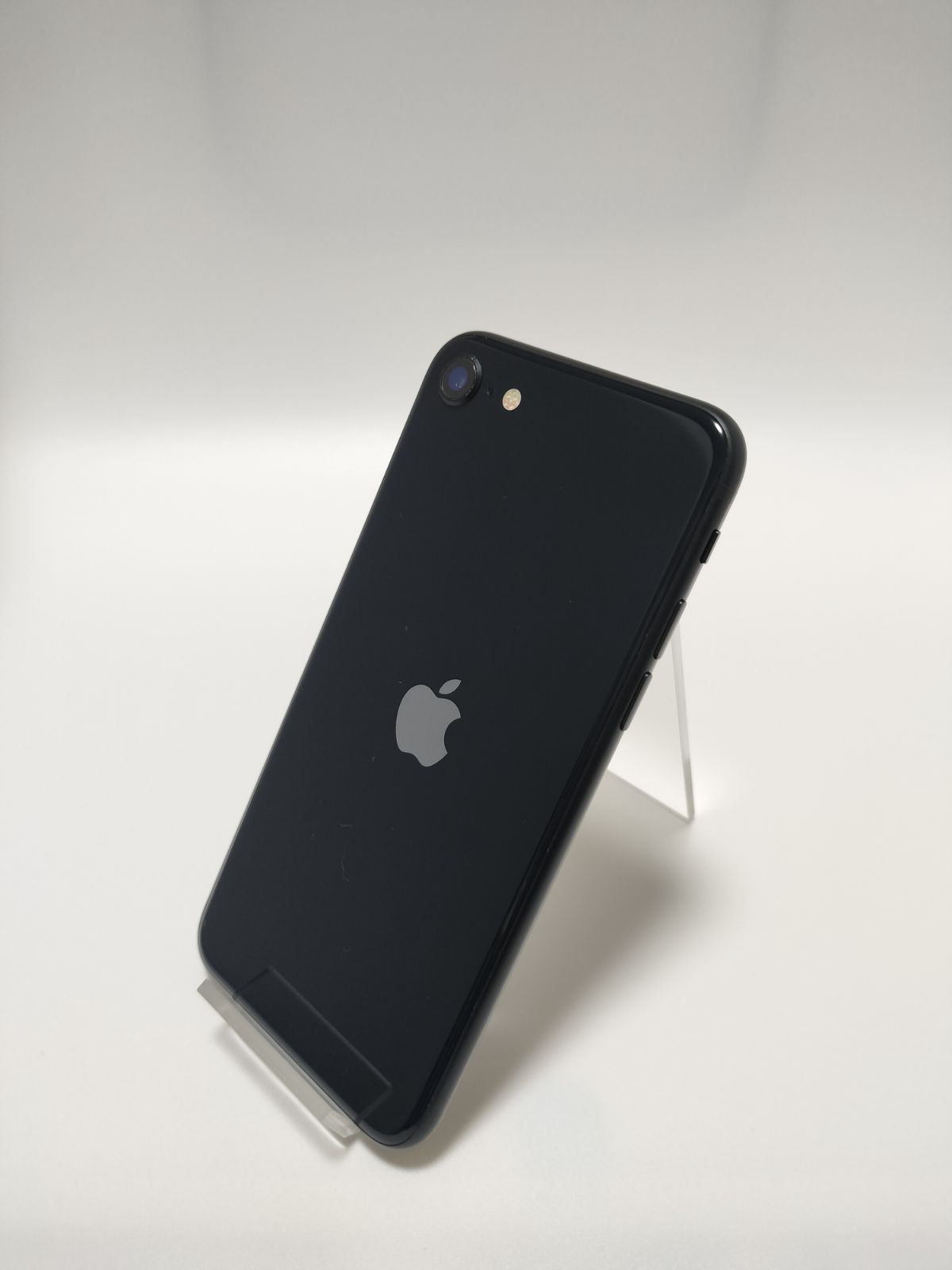 iPhoneSE3 128GB SIMフリー バッテリー95％ 整備保証付き 本体 中古 ミッドナイト 目立った傷や汚れなし