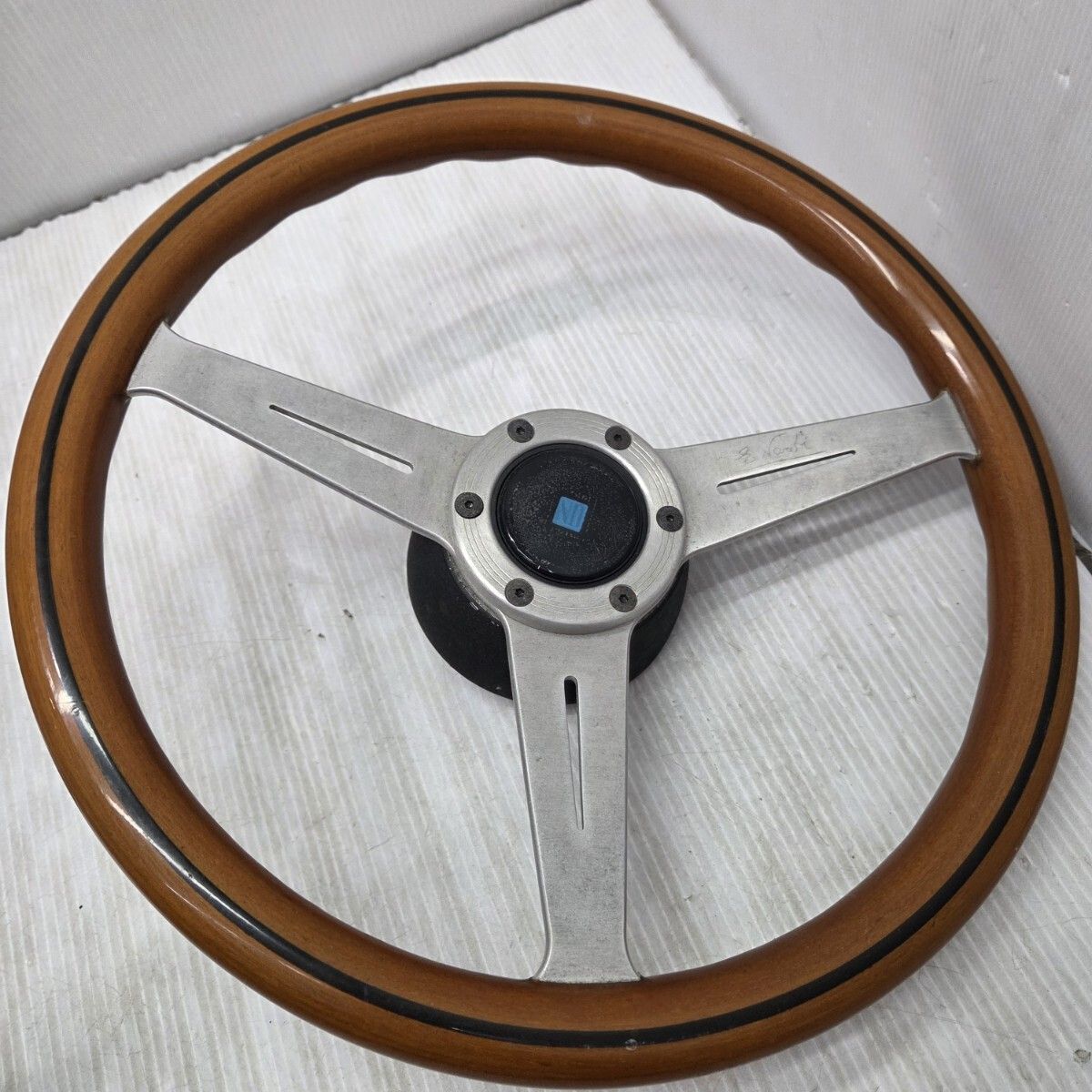 S06248 NARDI ナルディ クラシック ヴィンテージ ウッド 大径 ハンドル アクセサリー 車用品