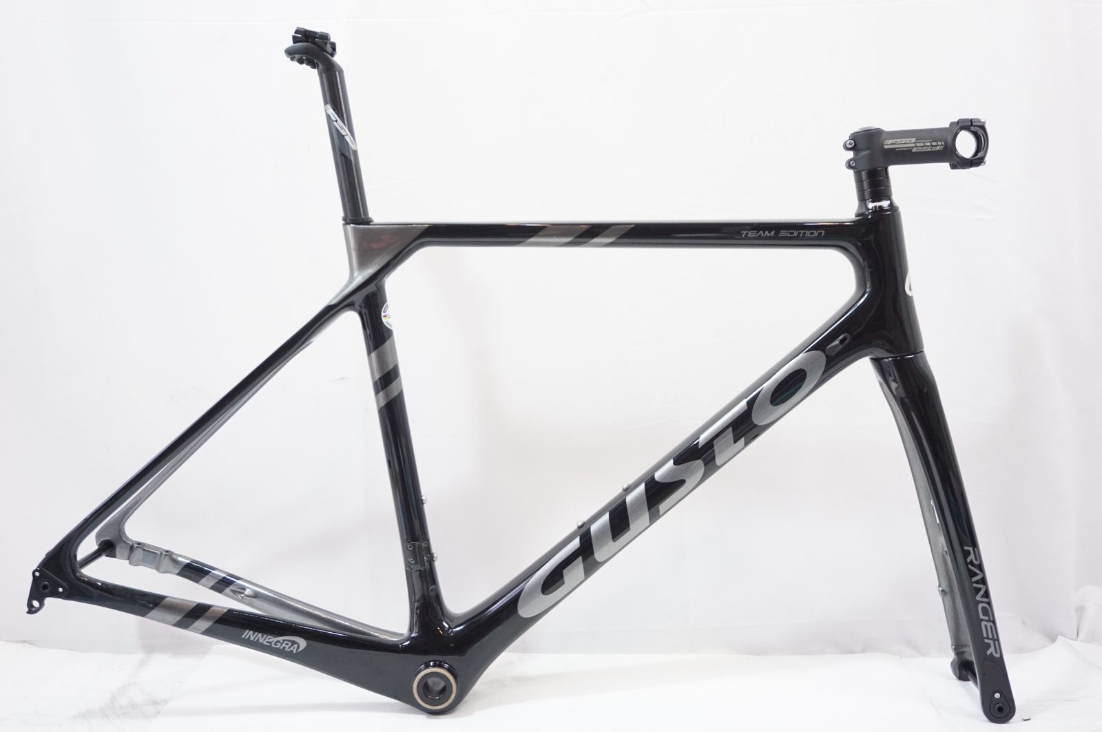 GUSTO “GUST” RANGER DISC PRO FRAME SET 2022 MODEL ROAD BIKE/BICHARI SETAGAYA